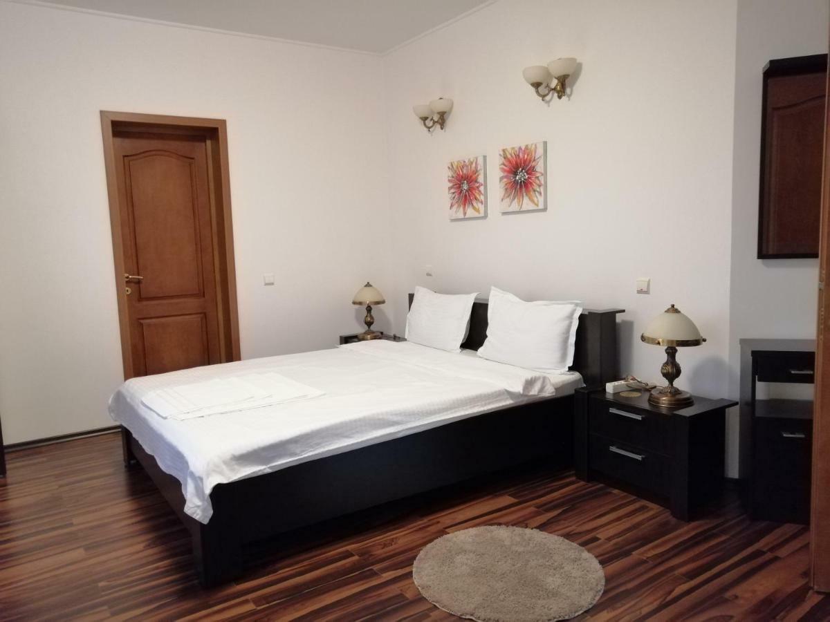 Liz Residence Pitesti Room photo